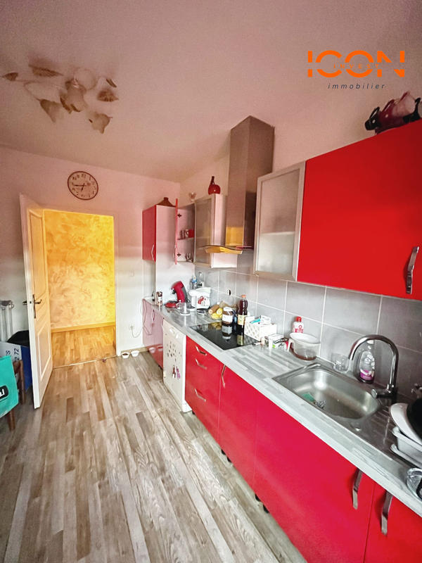 Appartement - 106 m² - 6 pièces