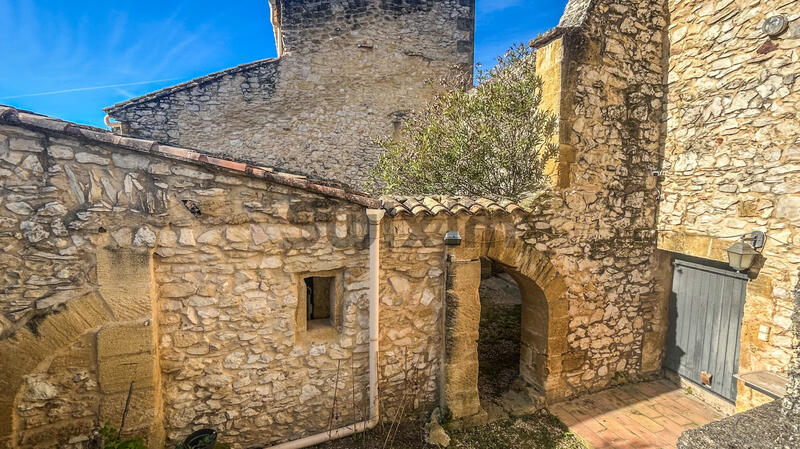 Maison de village - 92 m² - 5 pièces