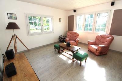 Pavillon - 145 m² - 7 pièces