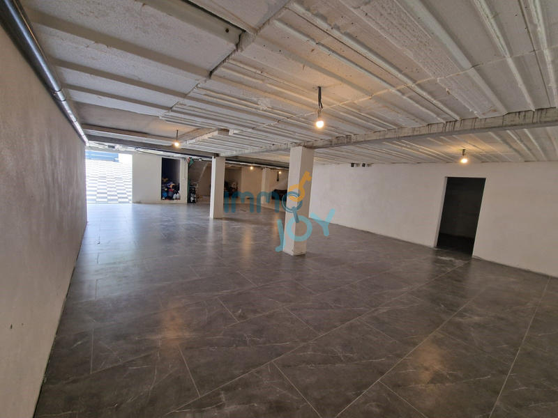 Villa - 140 m² - 5 pièces