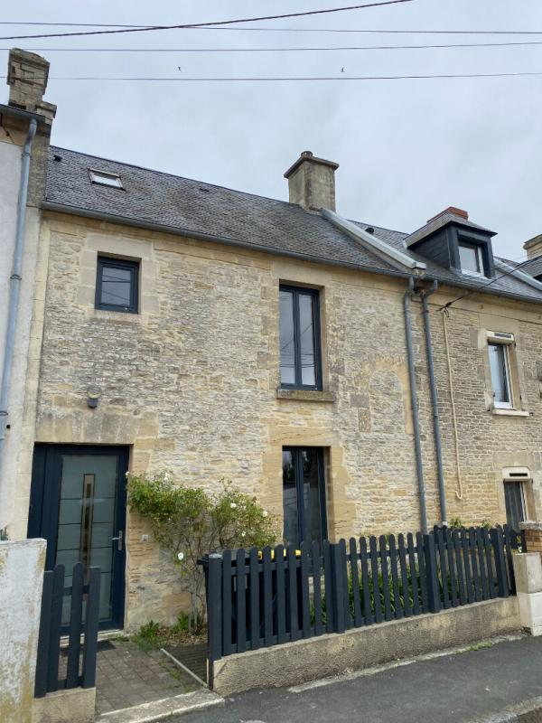 Maison - 104 m² - 4 pièces