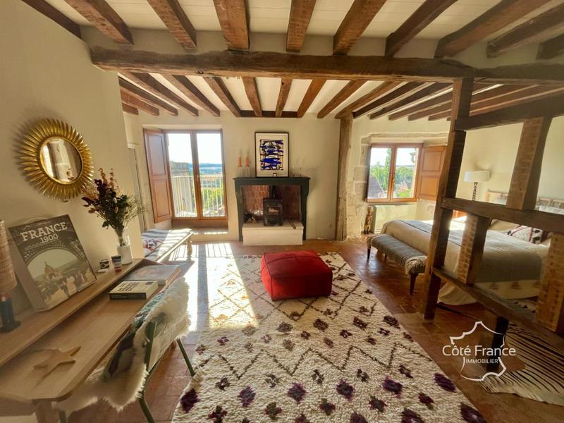 Maison - 127 m² - 4 pièces