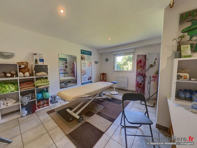 Maison - 230 m² - 11 pièces