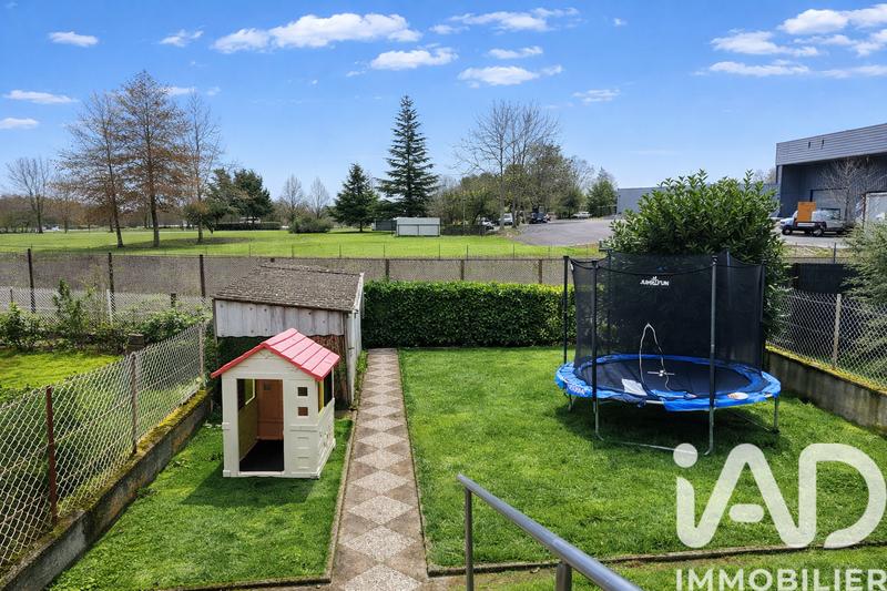 Maison - 104 m² - 5 pièces