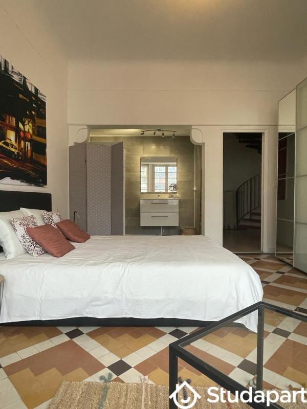 Chambre - 14 m² - 1 pièce