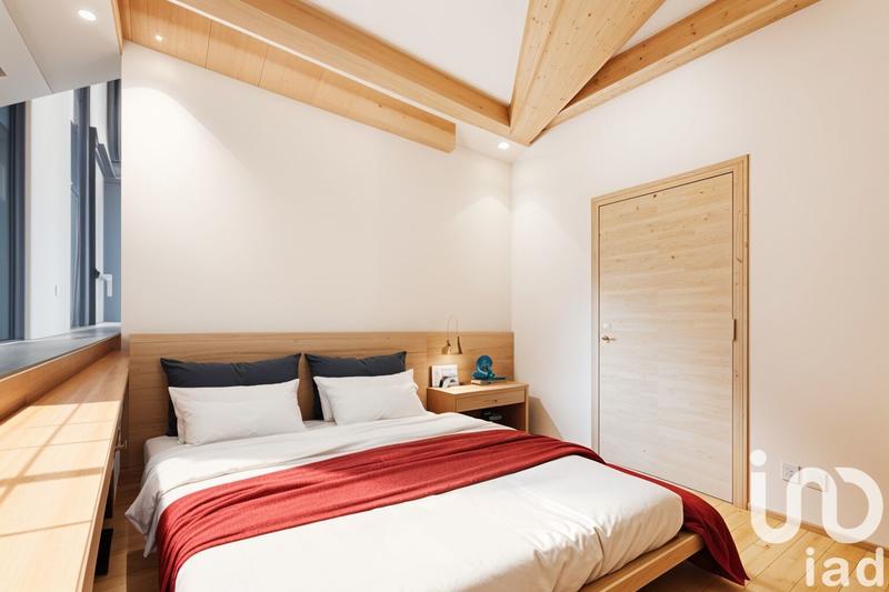 Appartement - 132 m² - 4 pièces