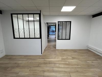 Local commercial - 120 m²