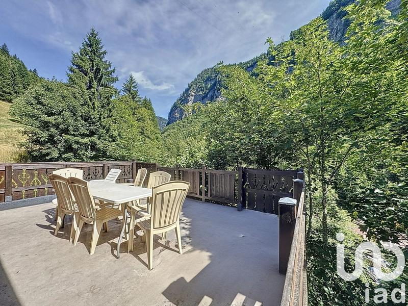 Maison - 93 m² - 4 pièces