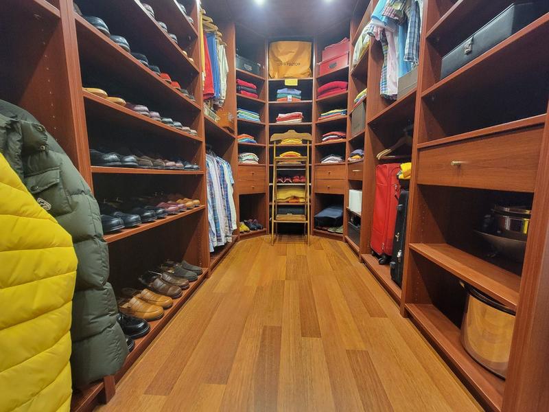 Maison contemporaine - 222 m² - 6 pièces