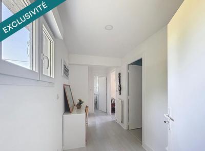 Maison - 137 m² - 6 pièces