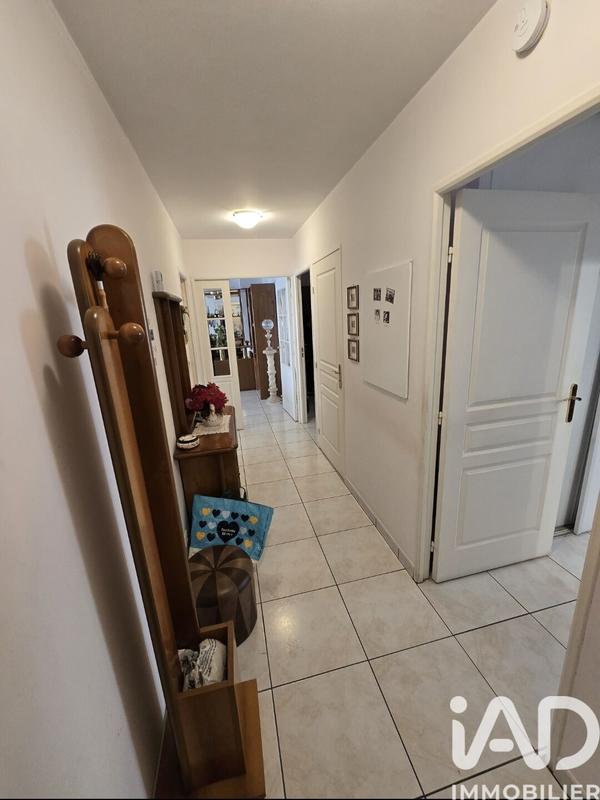 Appartement - 100 m² - 4 pièces