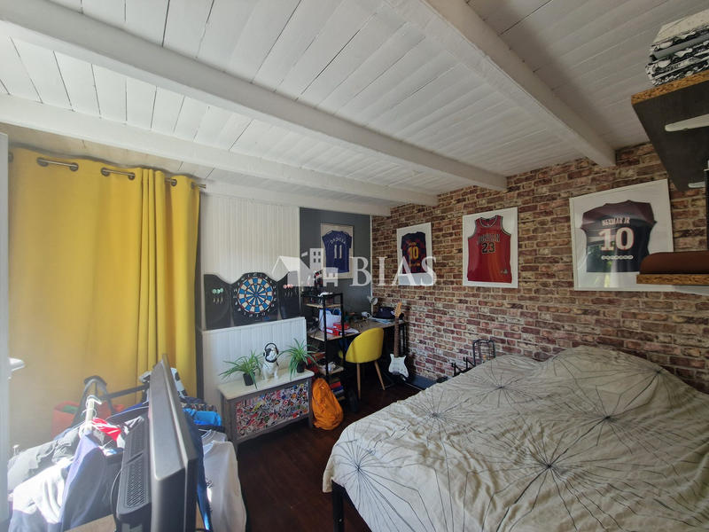 Maison - 110 m² - 5 pièces