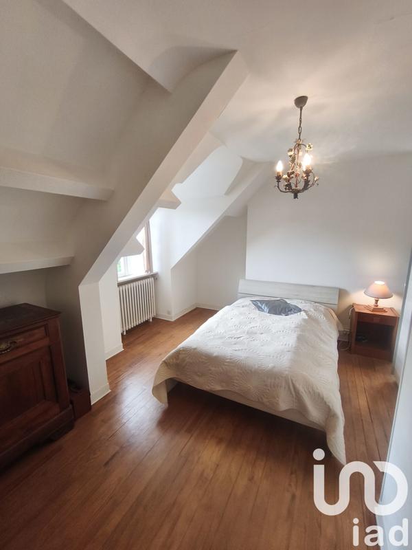 Maison - 137 m² - 6 pièces