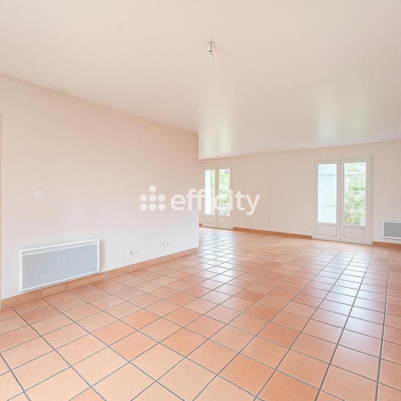 Pavillon - 138 m² - 7 pièces