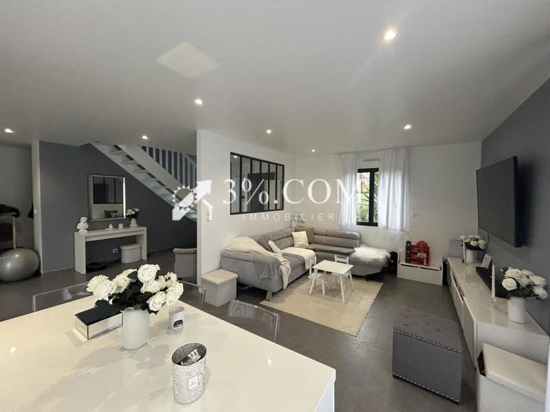 Maison - 134 m² - 5 pièces