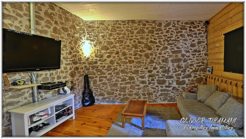 Villa - 232 m² - 6 pièces