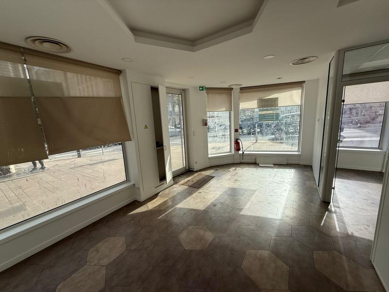 Local commercial - 60 m²