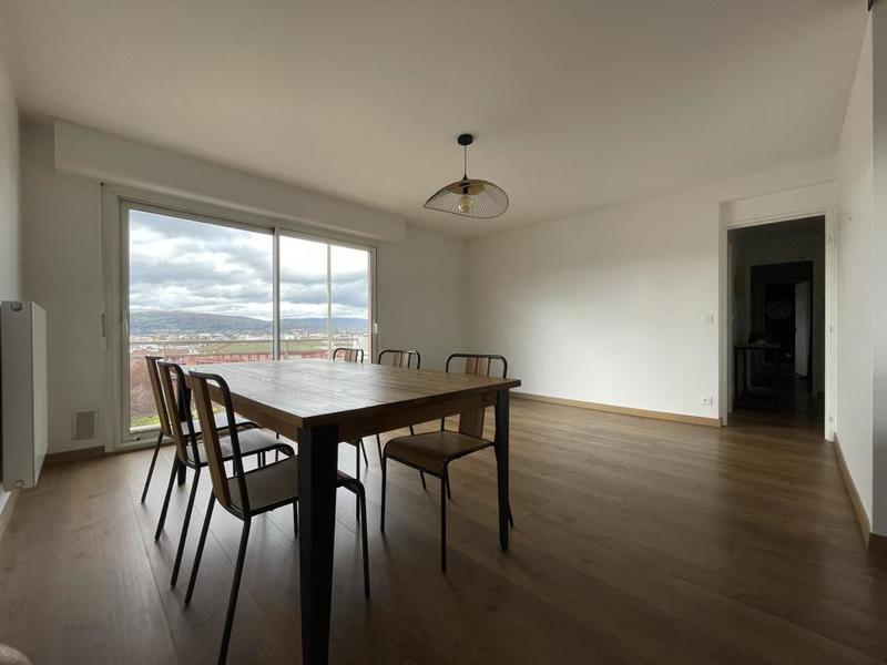 Appartement - 83 m² - 4 pièces