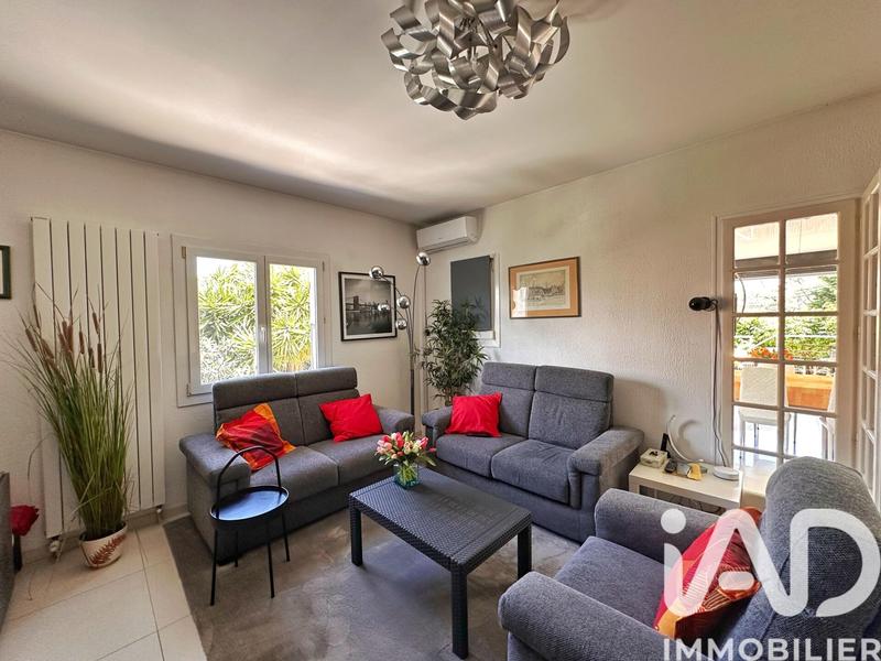 Maison - 252 m² - 5 pièces