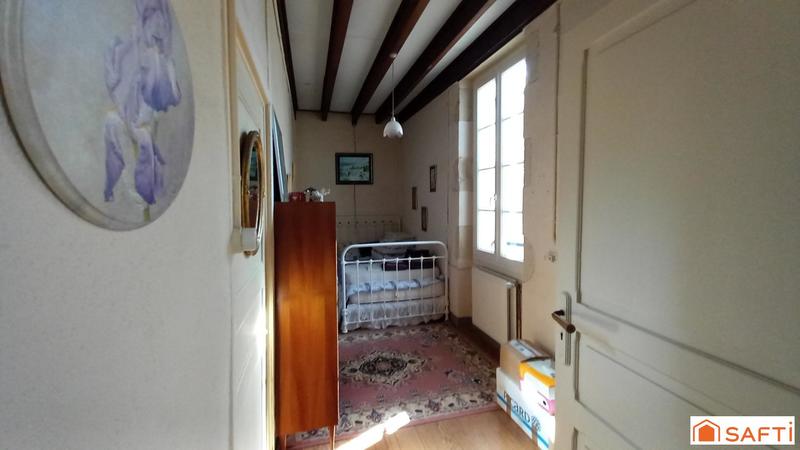 Maison - 220 m² - 6 pièces