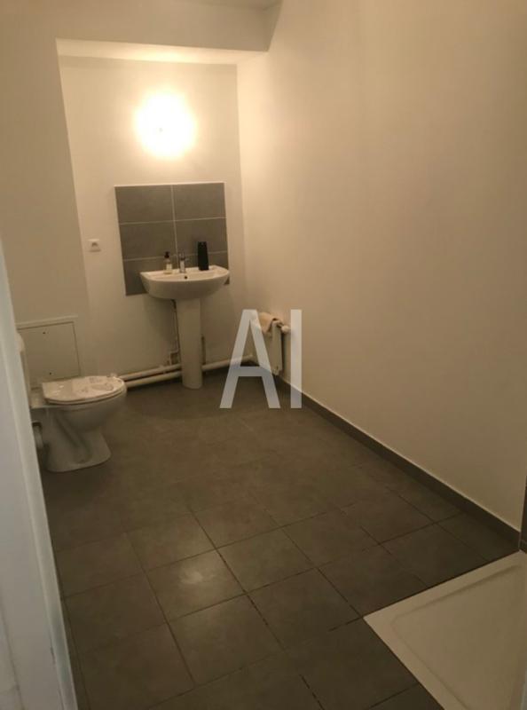 Studio - 37 m² - 1 pièce