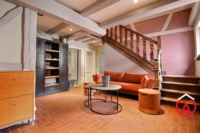 Maison - 192 m² - 7 pièces