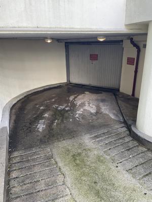 Parking / Garage - 13 m²