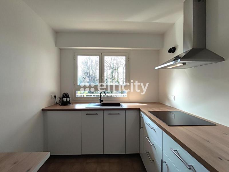 Appartement - 75 m² - 4 pièces