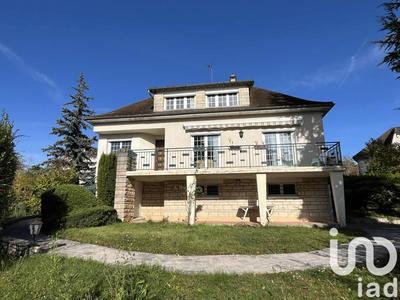 Maison - 112 m² - 6 pièces