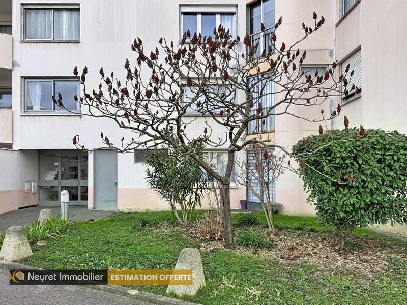 Appartement - 87 m² - 4 pièces