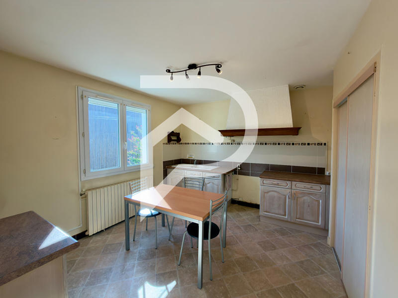 Maison - 144 m² - 6 pièces