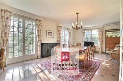 Maison - 142 m² - 6 pièces