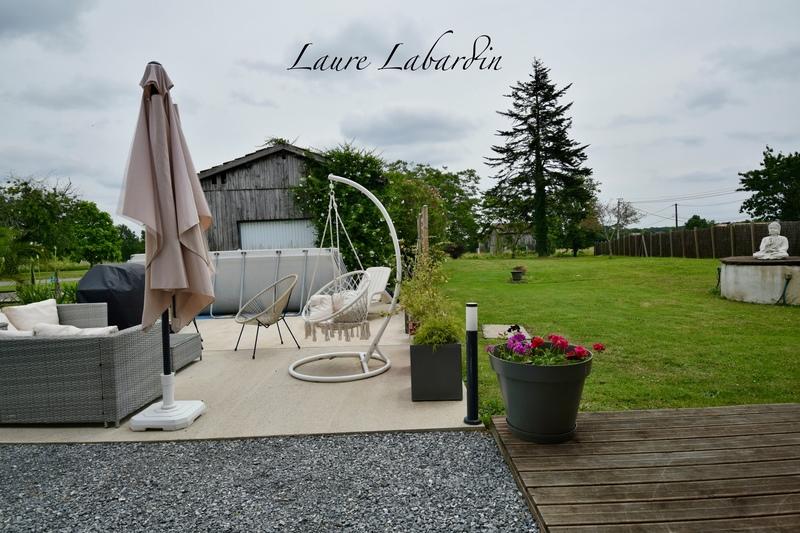 Maison - 300 m² - 9 pièces