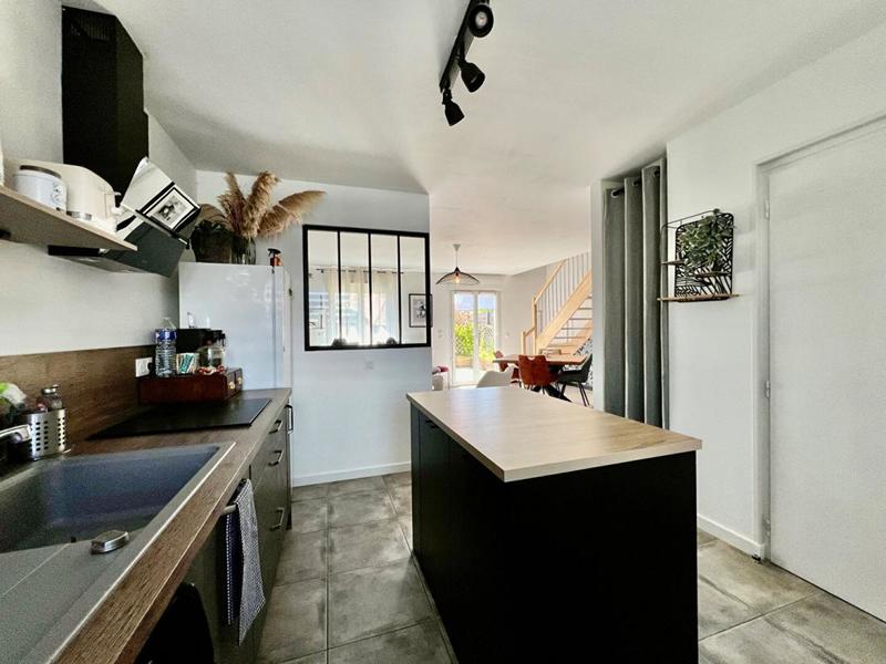 Maison - 81 m² - 5 pièces