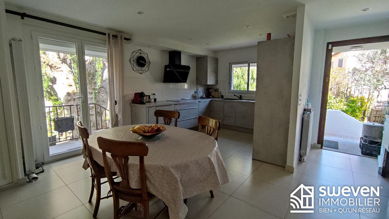 Maison - 145 m² - 8 pièces