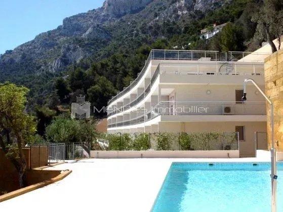 Appartement - 89 m² - 4 pièces