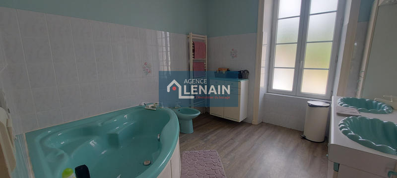 Maison - 150 m² - 6 pièces