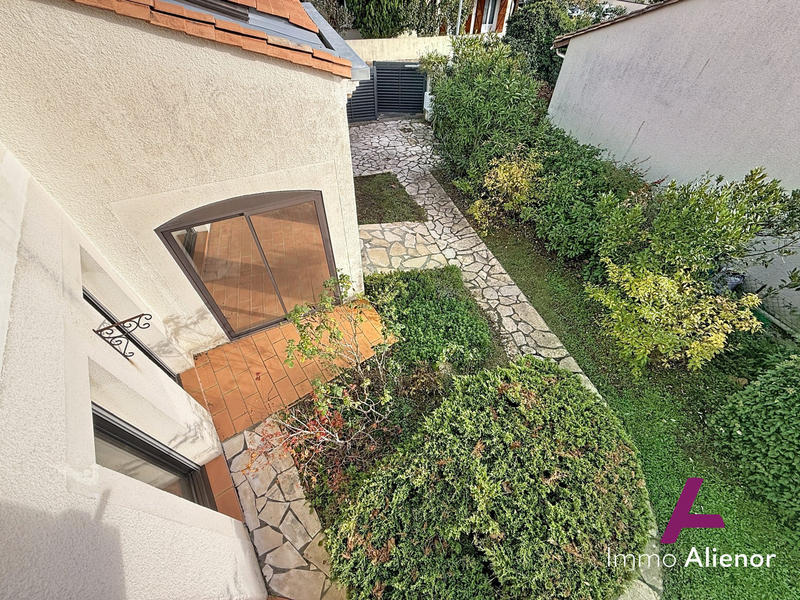 Maison - 171 m² - 5 pièces