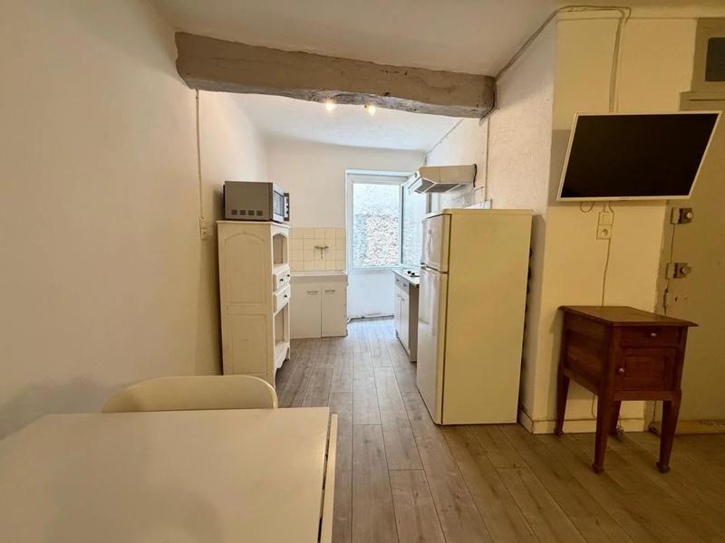 Studio - 24 m² - 1 pièce