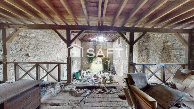 Maison - 377 m² - 15 pièces