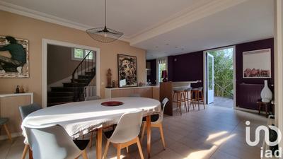 Maison - 170 m² - 7 pièces