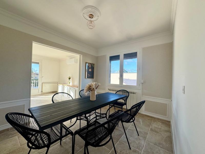 Maison - 145 m² - 7 pièces