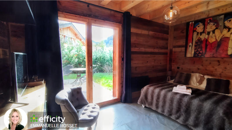 Maison - 219 m² - 6 pièces