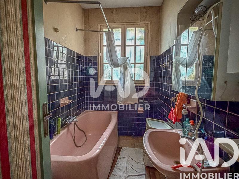 Maison - 198 m² - 6 pièces