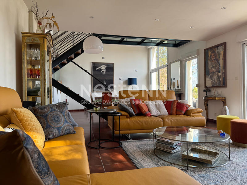 Maison - 190 m² - 6 pièces