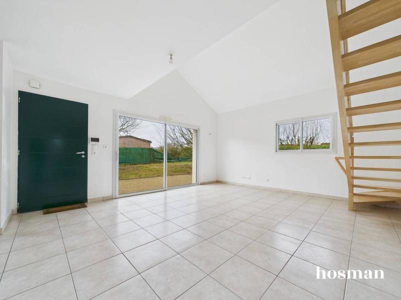 Maison - 96 m² - 4 pièces