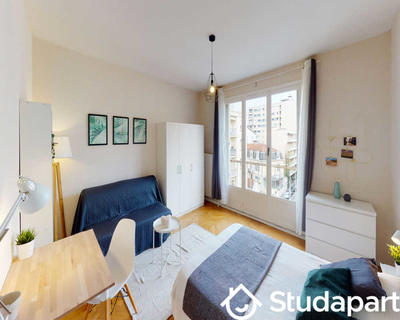 Chambre - 70 m² - 1 pièce