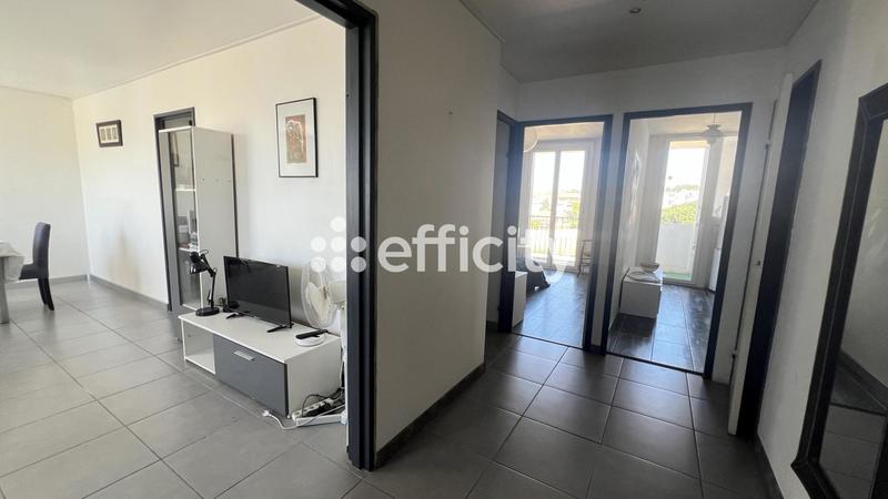 Appartement - 79 m² - 3 pièces