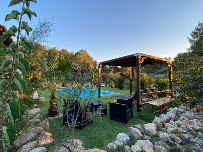 Maison - 185 m² - 6 pièces