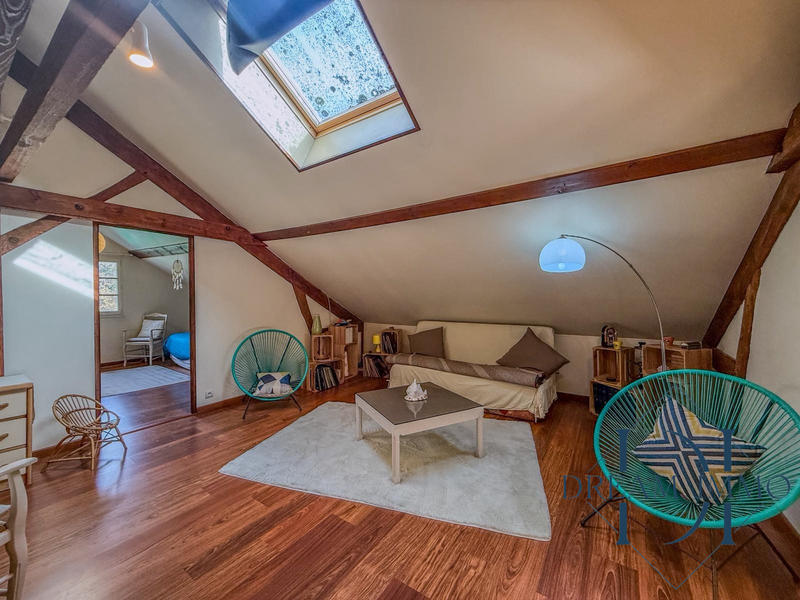 Maison ancienne - 238 m² - 5 pièces